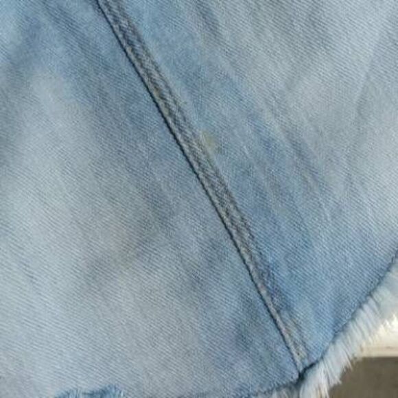 Zara Girls Distressed Denim Skirt Casual Collection Asymmetrical Raw Hem Sz 9 10 - Picture 7 of 7